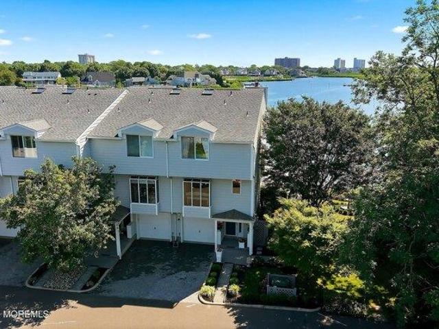 Condo for sale in Monmouth, New Jersey