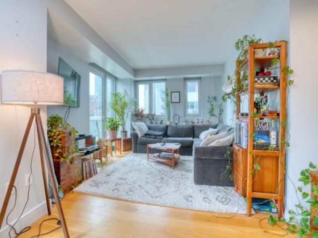 Condo for sale in Queens, Arverne