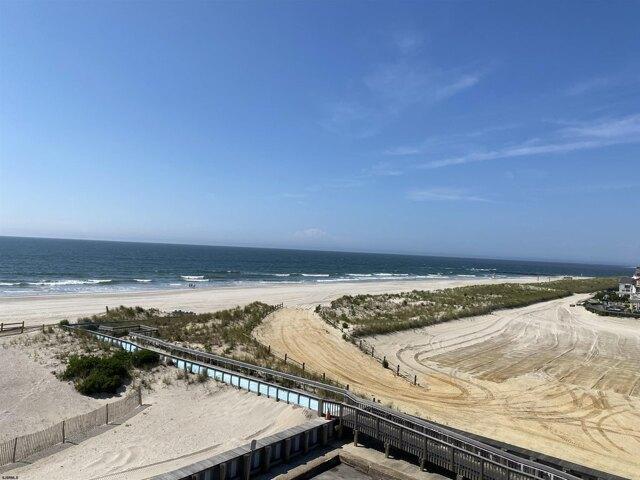 Condo for sale in Longport, New Jersey