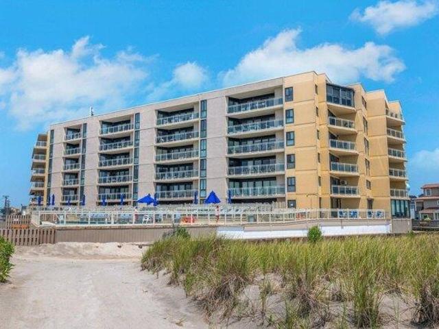 Condo for sale in Longport, New Jersey