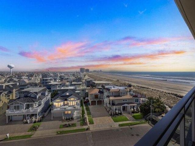 Condo for sale in Longport, New Jersey