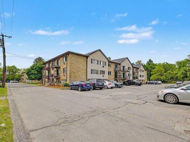 Condo for sale in Lowell, Massachusetts