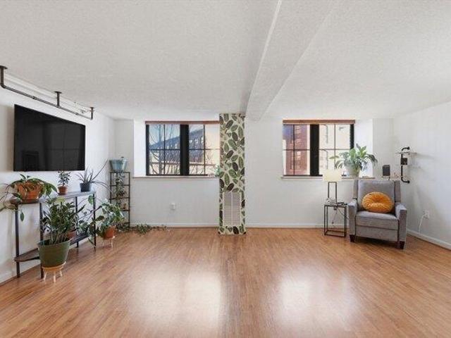 Condo for sale in Lowell, Massachusetts