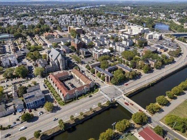 Condo for sale in Lowell, Massachusetts