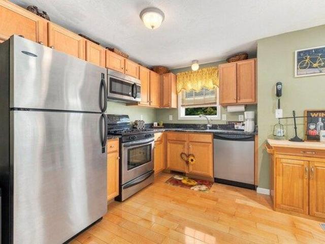 Condo for sale in Lowell, Massachusetts