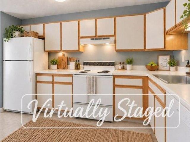 Condo for sale in Chelmsford, Middlesex County