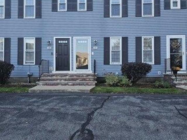 Condo for sale in Lowell, Middlesex County