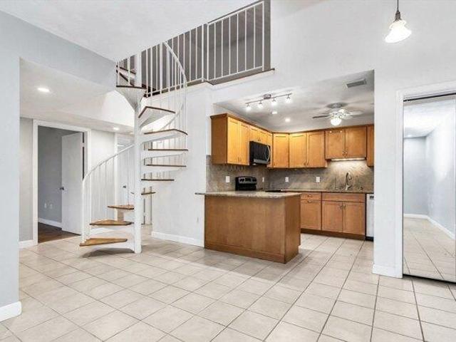 Condo for sale in Lynn, Massachusetts