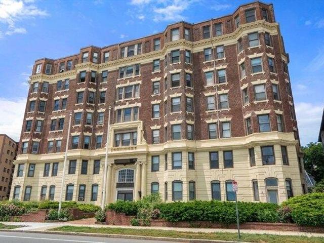 Condo for sale in Lynn, Massachusetts