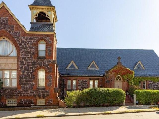 Condo for sale in East Lynn, Lynn