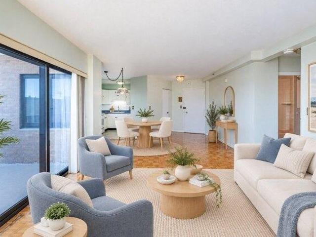 Condo for sale in Lynn, Essex County