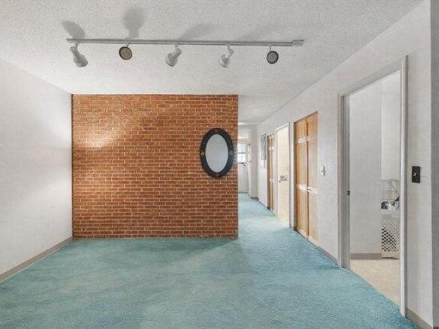 Condo for sale in Massachusetts