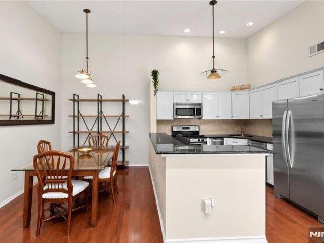Condo for sale in Society Hill at Kilmer Woods, Mahwah