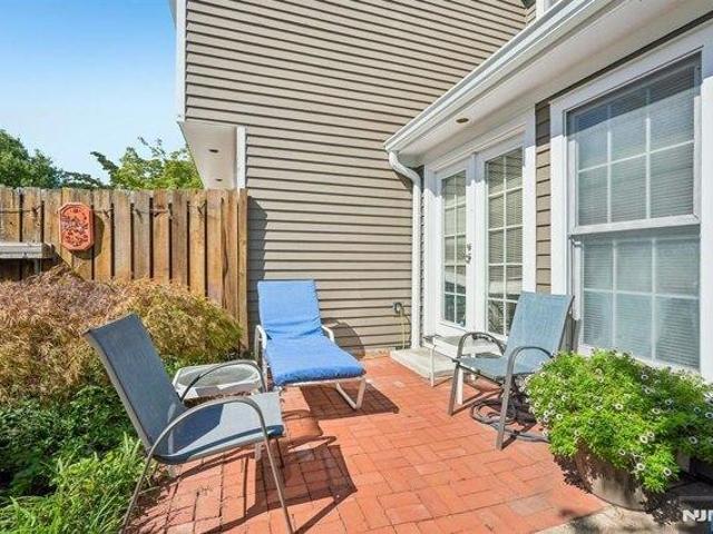 Condo for sale in Ramapo Ridge, Mahwah