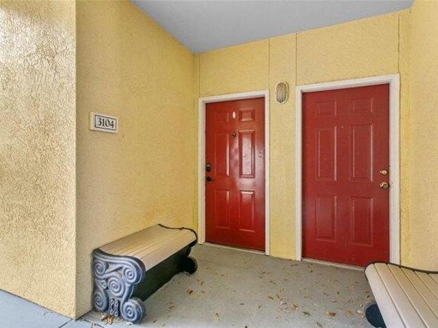 Condo for sale in Maitland, Florida