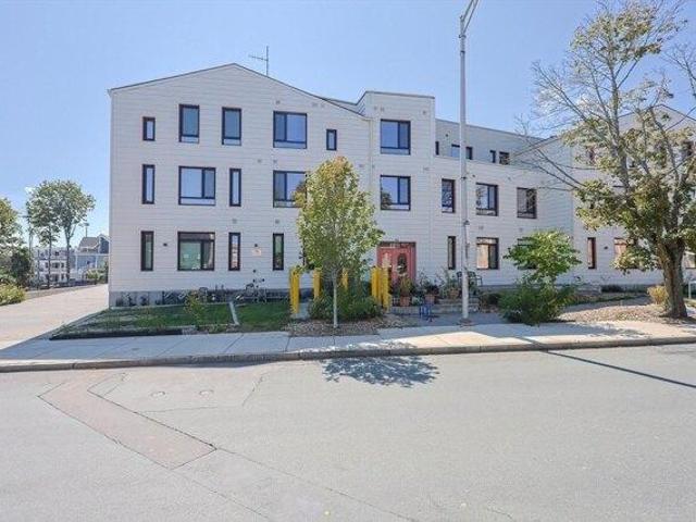 Condo for sale in Malden, Massachusetts
