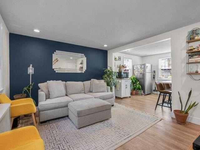 Condo for sale in Malden, Middlesex County