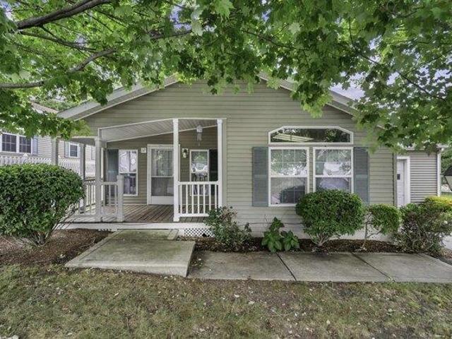 Condo for sale in New Hampshire