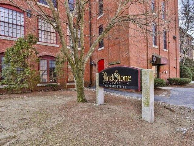 Condo for sale in New Hampshire