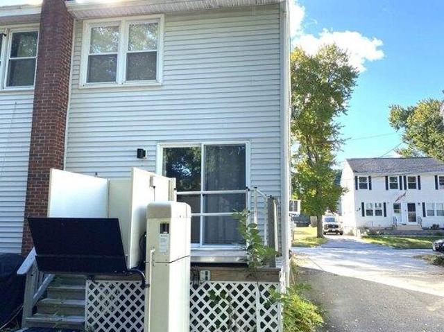 Condo for sale in Manchester, Hillsborough County