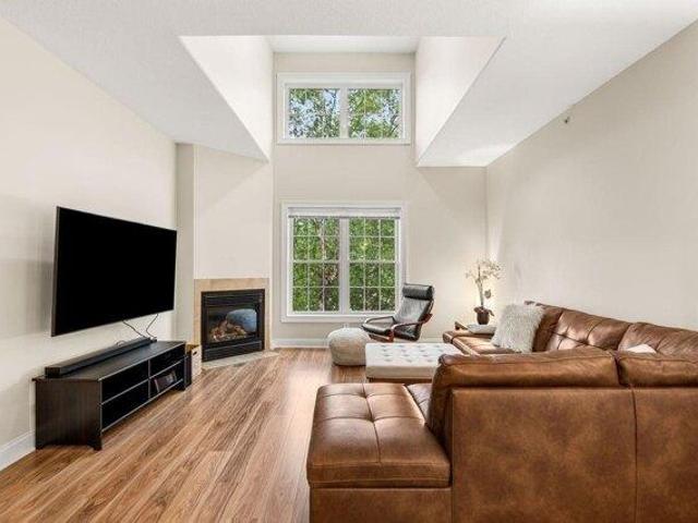 Condo for sale in Manchester, Hillsborough County