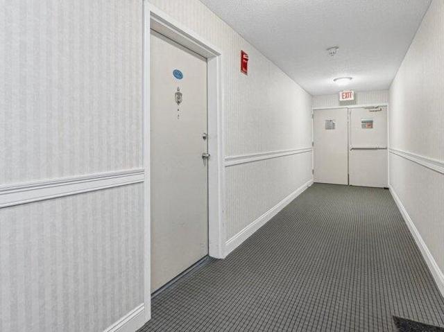 Condo for sale in Manchester, Hillsborough County