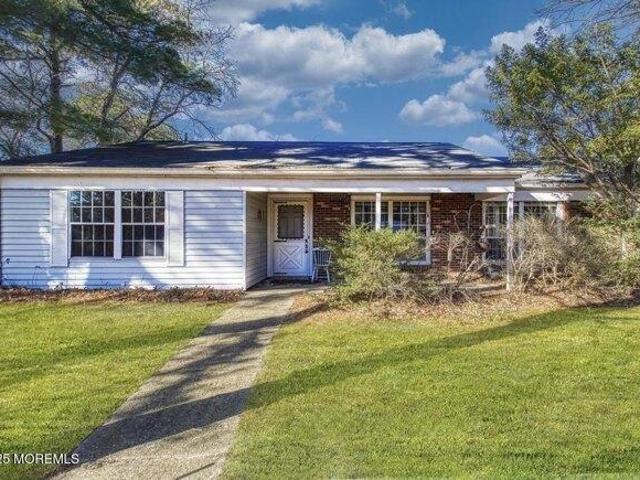 Condo for sale in Whiting, New Jersey
