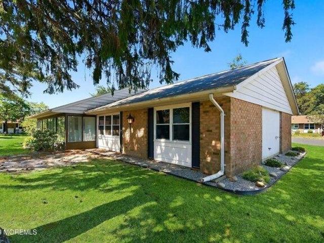 Condo for sale in Whiting, New Jersey