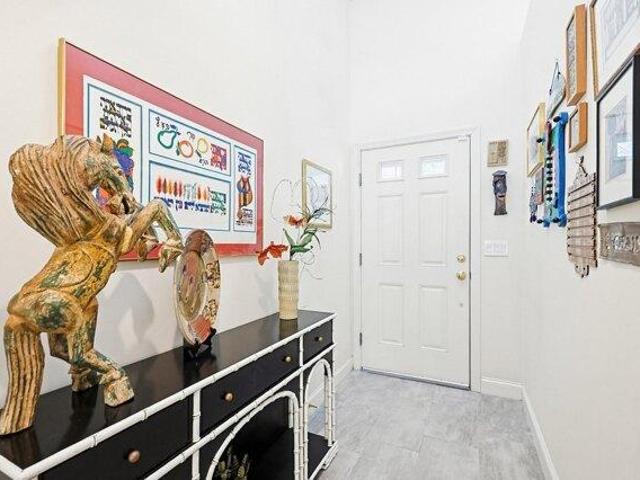 Condo for sale in Mansfield, Bristol County