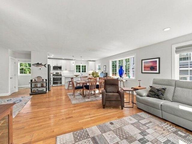 Condo for sale in Marblehead Neck, Marblehead