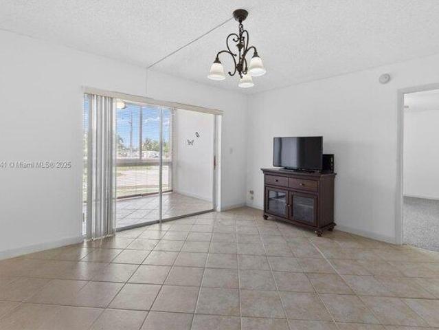 Condo for sale in Margate, Florida
