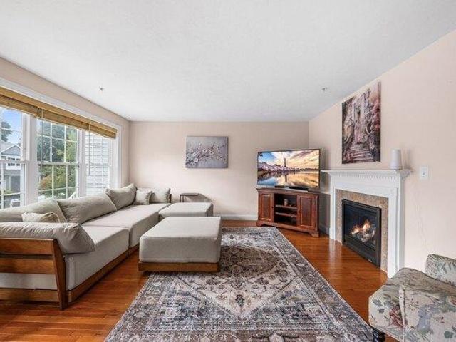 Condo for sale in Marlborough, Middlesex County