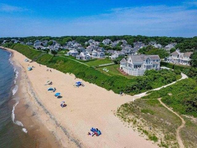Condo for sale in Mashpee, Massachusetts