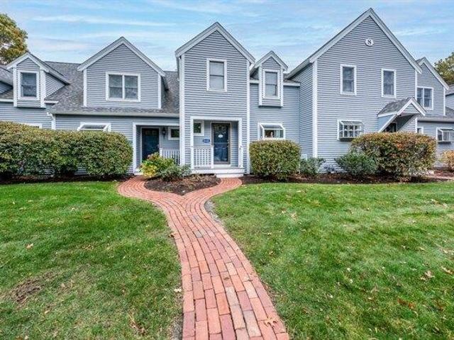 Condo for sale in Mashpee, Massachusetts