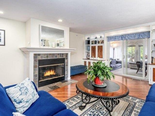 Condo for sale in Mashpee, Massachusetts