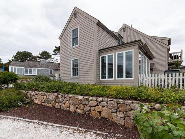 Condo for sale in Mashpee, Massachusetts