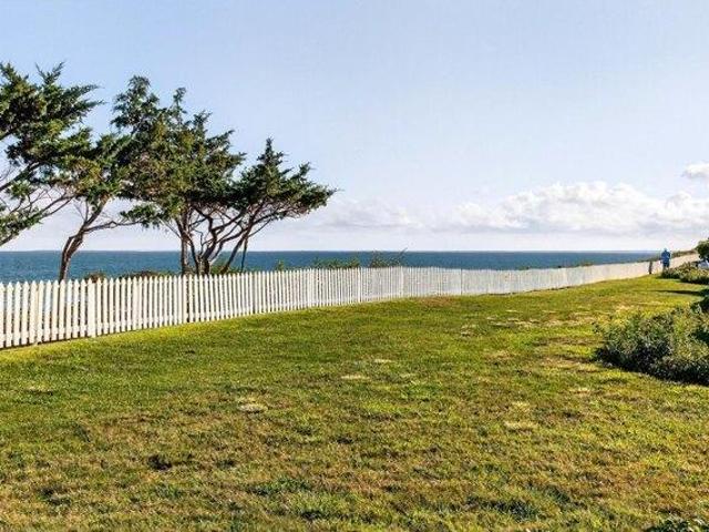 Condo for sale in Mashpee, Massachusetts