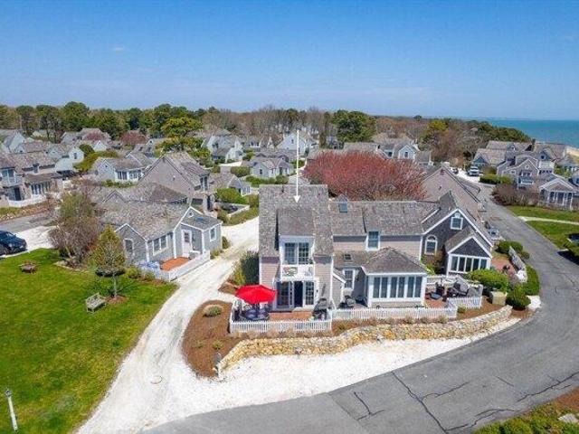 Condo for sale in Mashpee, Massachusetts