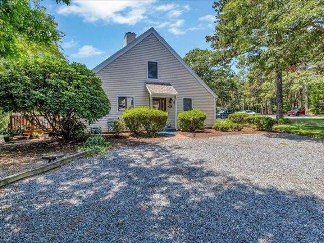 Condo for sale in Mashpee, Massachusetts