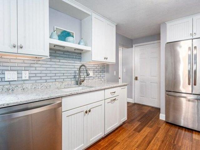 Condo for sale in Mashpee, Massachusetts