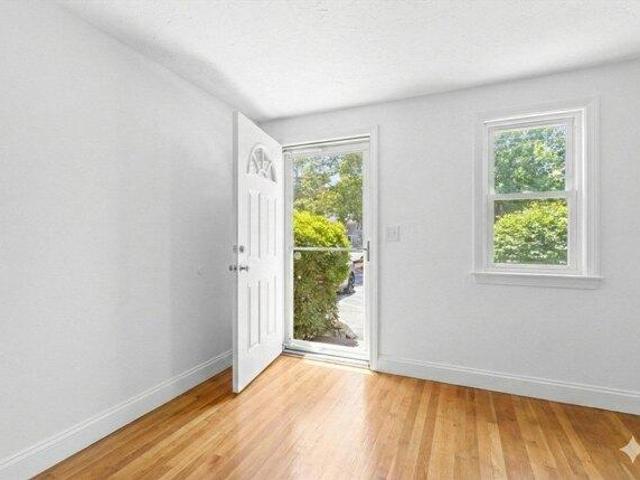 Condo for sale in Mashpee, Massachusetts