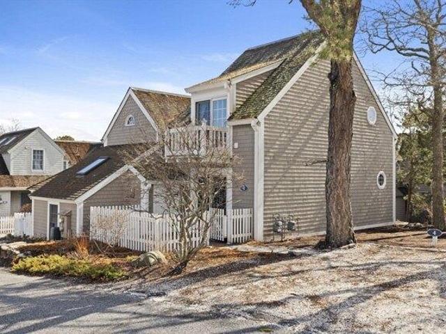 Condo for sale in Mashpee, Massachusetts