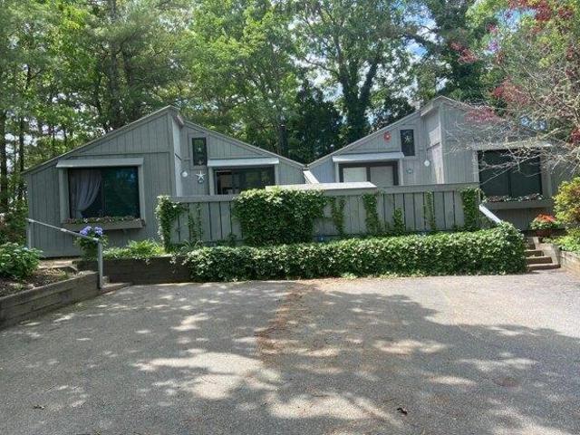 Condo for sale in Mashpee, Massachusetts
