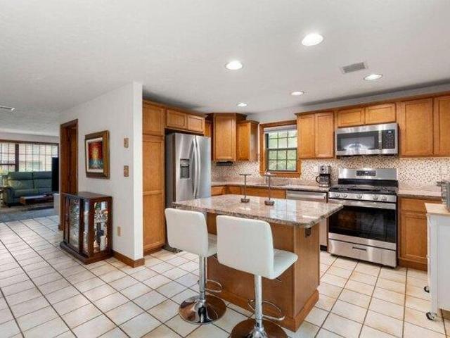 Condo for sale in Mashpee, Massachusetts