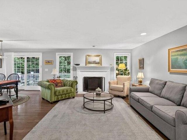 Condo for sale in Mashpee, Massachusetts