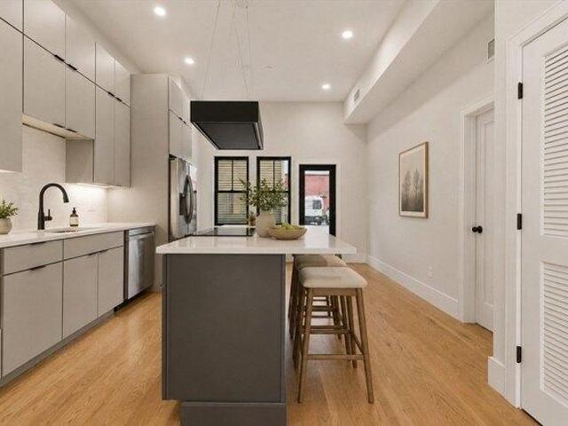 Condo for sale in Medford, Massachusetts