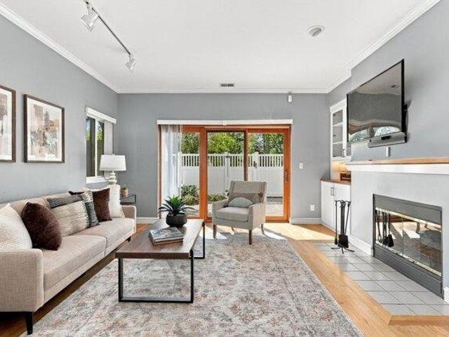 Condo for sale in Old Ship Street Historic District, Medford