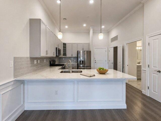 Condo for sale in Edgeworth, Malden
