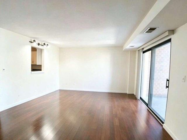 Condo for sale in Melrose, Massachusetts