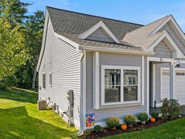 Condo for sale in New Hampshire